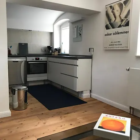 Schoenefeld-apartment Apartment *